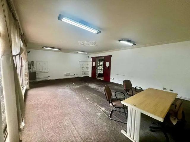 Casa / Sobrado Comercial para Locação em São Paulo/SP Jardim América 14 Quartos