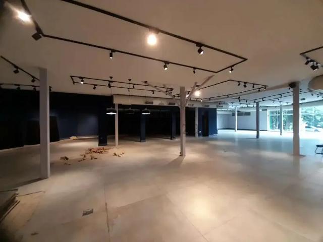 Casa / Sobrado Comercial para Locação em São Paulo/SP Jardim América 1 Quartos