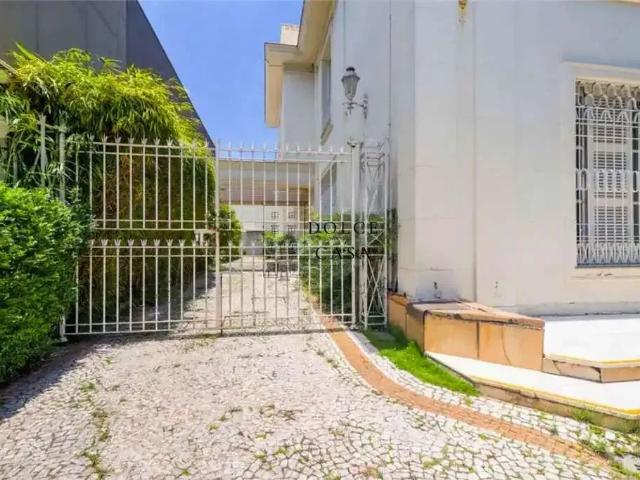 Casa / Sobrado Comercial para Locação em São Paulo/SP Jardim América 1 Quartos