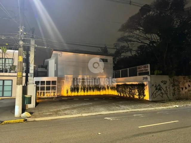 Casa / Sobrado Comercial para Locação em São Paulo/SP Jardim América