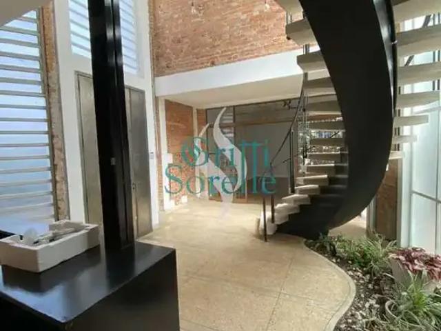 Casa / Sobrado Comercial para Locação em São Paulo/SP Jardim América