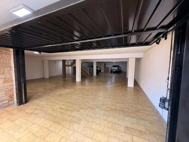 Casa / Sobrado Comercial para Locação em São Paulo/SP Jardim Avelino 4 Quartos