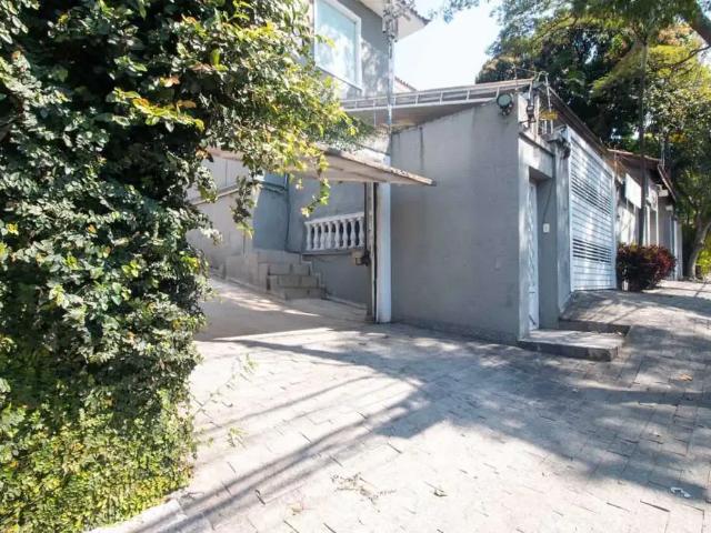 Casa / Sobrado Comercial para Locação em São Paulo/SP Jardim Guedala