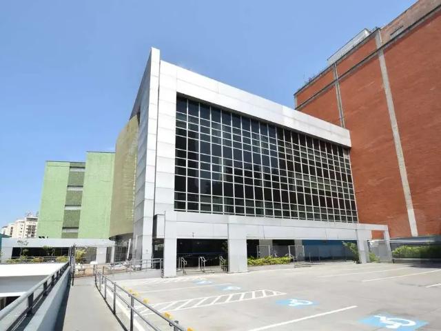 Casa / Sobrado Comercial para Locação em São Paulo/SP Liberdade