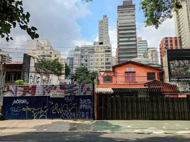 Casa / Sobrado Comercial para Locação em São Paulo/SP Pacaembu