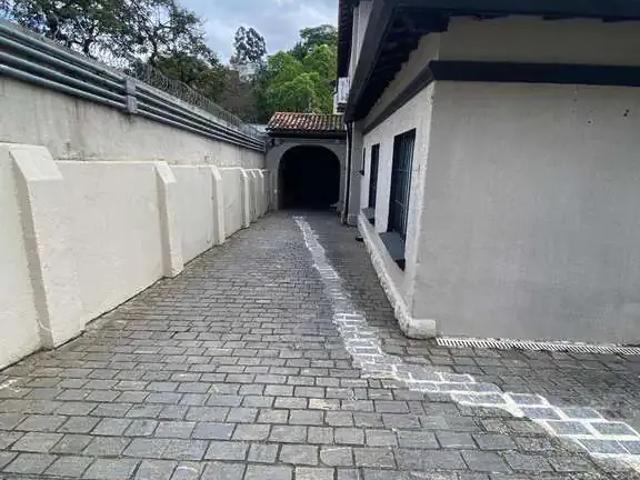 Casa / Sobrado Comercial para Locação em São Paulo/SP Pacaembu 4 Quartos