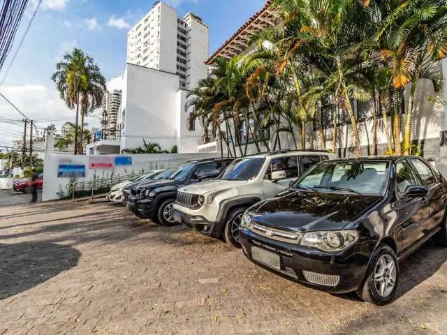Casa / Sobrado Comercial para Locação em São Paulo/SP Pacaembu