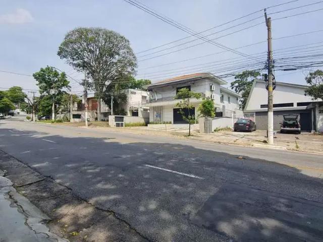 Casa / Sobrado Comercial para Locação em São Paulo/SP Pacaembu