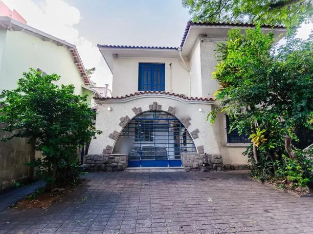 Casa / Sobrado Comercial para Locação em São Paulo/SP Pacaembu