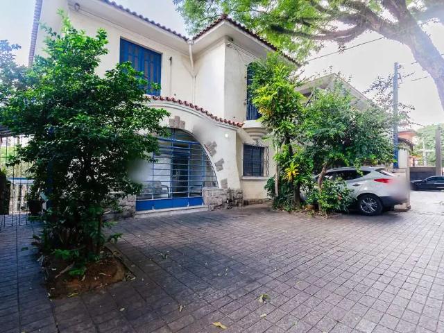 Casa / Sobrado Comercial para Locação em São Paulo/SP Pacaembu