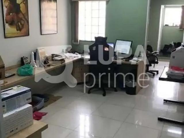 Casa / Sobrado Comercial para Locação em São Paulo/SP Parada Inglesa