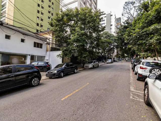 Casa / Sobrado Comercial para Locação em São Paulo/SP Paraíso
