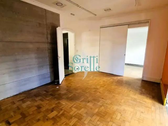 Casa / Sobrado Comercial para Locação em São Paulo/SP Paraíso