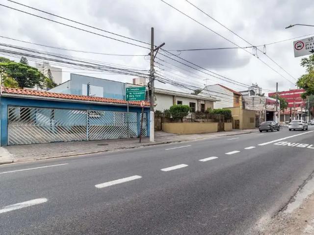 Casa / Sobrado Comercial para Locação em São Paulo/SP Penha De França
