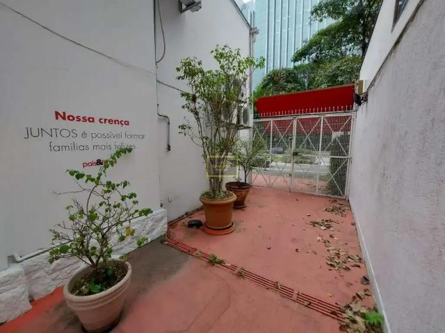 Casa / Sobrado Comercial para Locação em São Paulo/SP Pinheiros