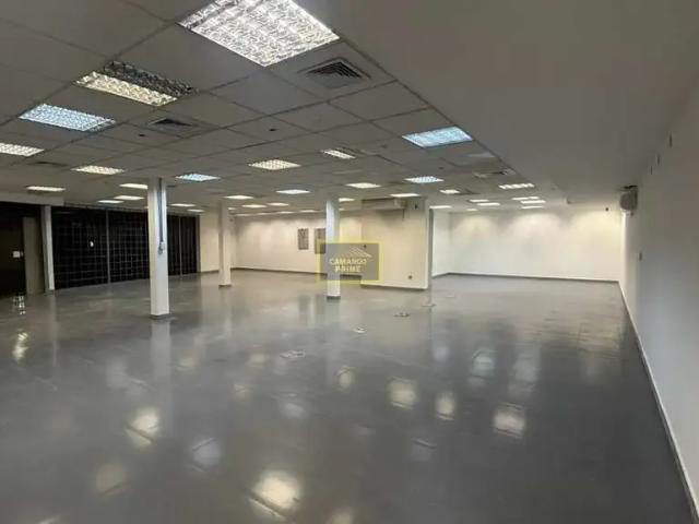 Casa / Sobrado Comercial para Locação em São Paulo/SP Pirajussara