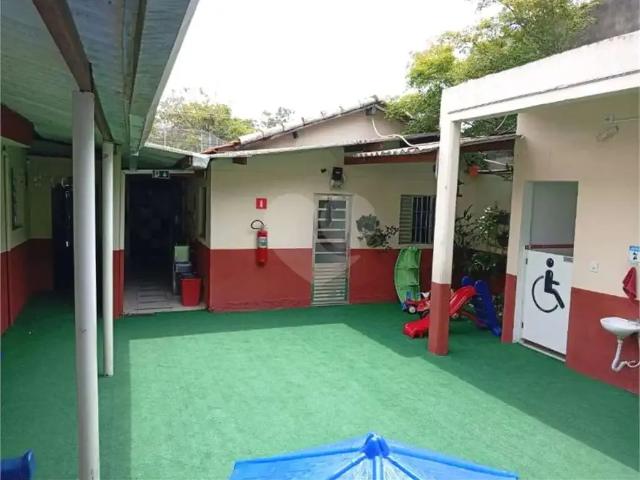 Casa / Sobrado Comercial para Locação em São Paulo/SP Pirituba 9 Quartos