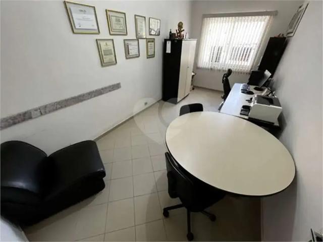 Casa / Sobrado Comercial para Locação em São Paulo/SP Planalto Paulista 3 Quartos