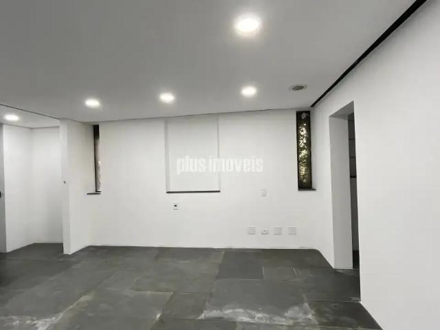 Casa / Sobrado Comercial para Locação em São Paulo/SP Real Parque 1 Quartos