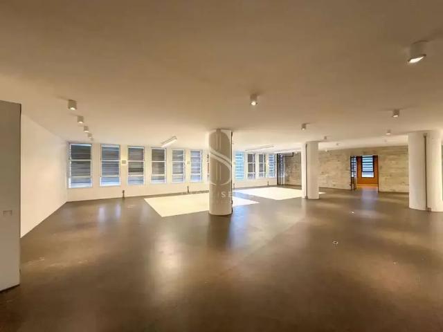 Casa / Sobrado Comercial para Locação em São Paulo/SP República