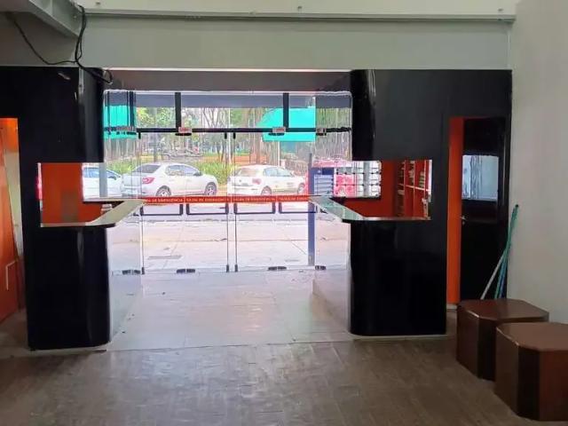 Casa / Sobrado Comercial para Locação em São Paulo/SP República
