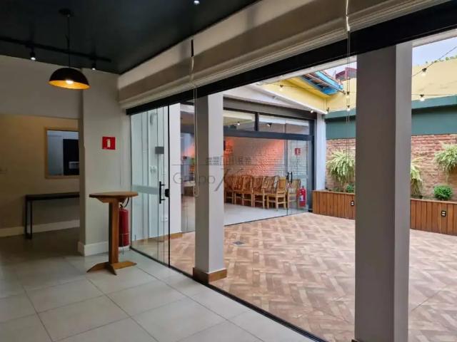 Casa / Sobrado Comercial para Locação em São Paulo/SP Sumaré 3 Quartos
