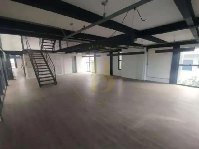 Casa / Sobrado Comercial para Locação em São Paulo/SP Sumarezinho