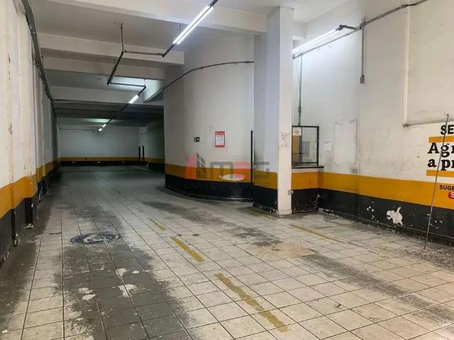 Casa / Sobrado Comercial para Locação em São Paulo/SP Santa Ifigênia
