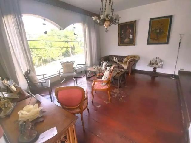 Casa / Sobrado Comercial para Locação em São Paulo/SP Siciliano