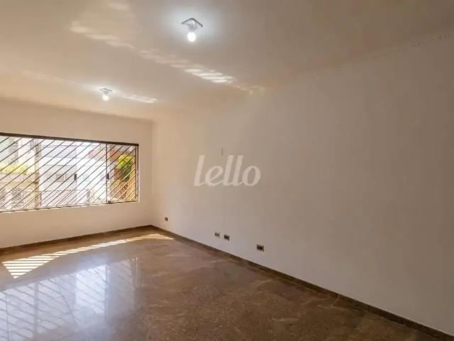 Casa / Sobrado Comercial para Locação em São Paulo/SP Vila Carrão 3 Quartos
