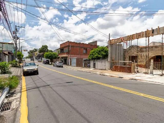 Casa / Sobrado Comercial para Locação em São Paulo/SP Vila Carrão