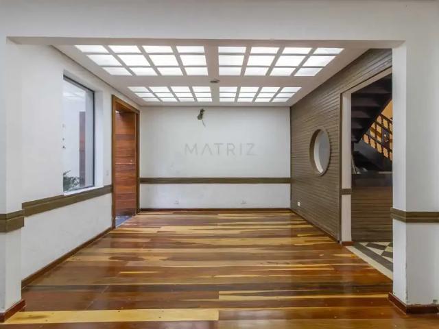 Casa / Sobrado Comercial para Locação em São Paulo/SP Vila Buarque 5 Quartos