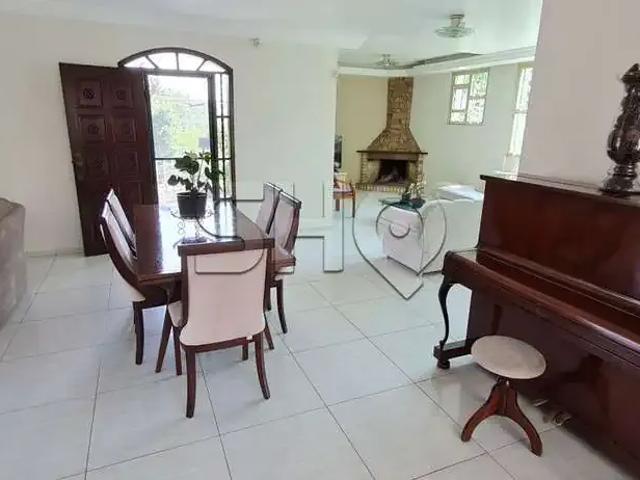 Casa / Sobrado Comercial para Locação em São Paulo/SP Vila Ipojuca 4 Quartos