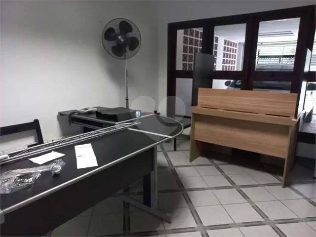 Casa / Sobrado Comercial para Locação em São Paulo/SP Vila São Francisco 3 Quartos