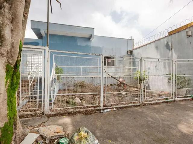 Casa / Sobrado Comercial para Locação em São Paulo/SP Vila Pirajussara
