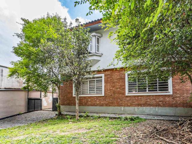 Casa / Sobrado Comercial para Locação em São Paulo/SP Vila Pirajussara
