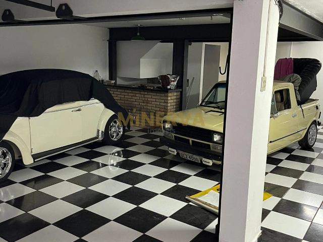 Casa / Sobrado Comercial para Locação em São Paulo/SP Vila Regente Feijó 6 Quartos