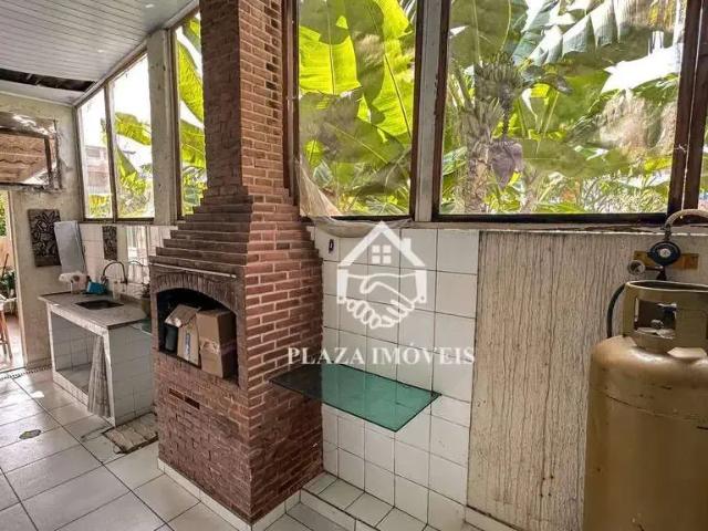 Casa / Sobrado Comercial para Locação em São Pedro da Aldeia/RJ Centro 3 Quartos