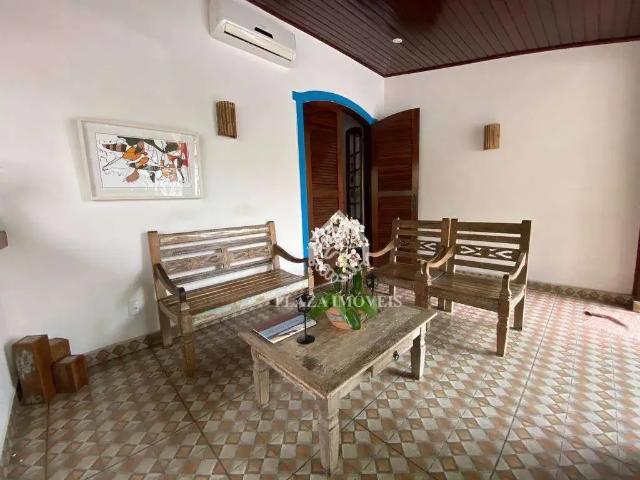 Casa / Sobrado Comercial para Locação em São Pedro da Aldeia/RJ Centro 13 Quartos