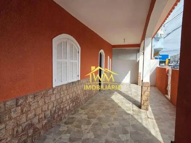 Casa / Sobrado Comercial para Locação em São Pedro da Aldeia/RJ Centro