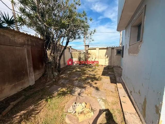 Casa / Sobrado Comercial para Locação em São Pedro da Aldeia/RJ Estação 4 Quartos