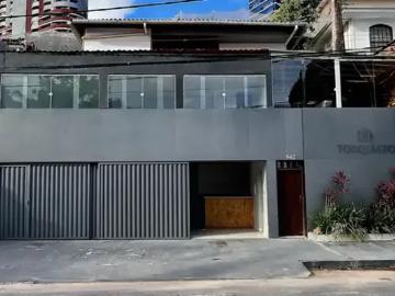 Casa / Sobrado Comercial para Locação em Salvador/BA Caminho das Árvores