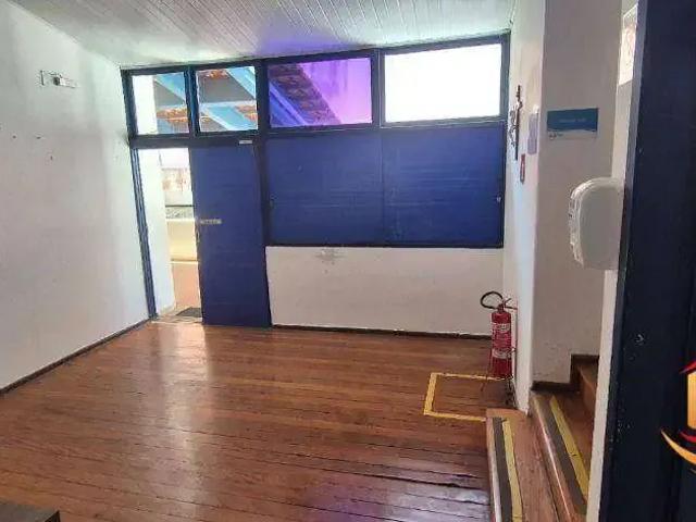 Casa / Sobrado Comercial para Locação em Salvador/BA Amaralina