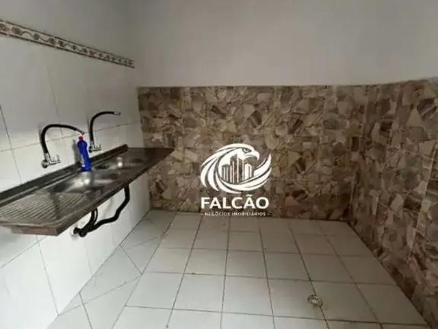 Casa / Sobrado Comercial para Locação em Salvador/BA Itapuã 3 Quartos