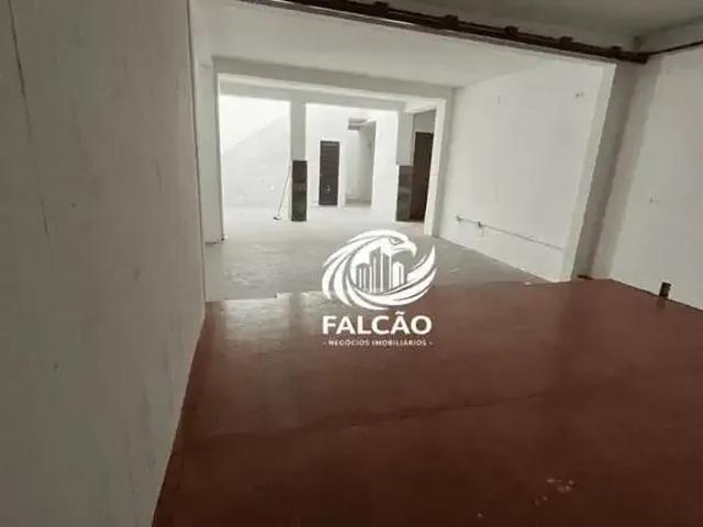Casa / Sobrado Comercial para Locação em Salvador/BA Itapuã 10 Quartos