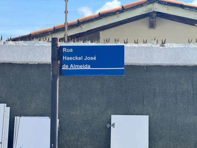 Casa / Sobrado Comercial para Locação em Salvador/BA Jaguaribe