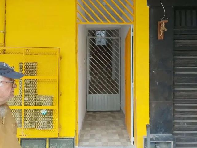Casa / Sobrado Comercial para Locação em Salvador/BA Paripe 2 Quartos