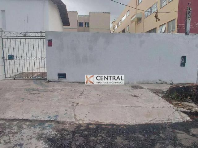 Casa / Sobrado Comercial para Locação em Salvador/BA Pituba