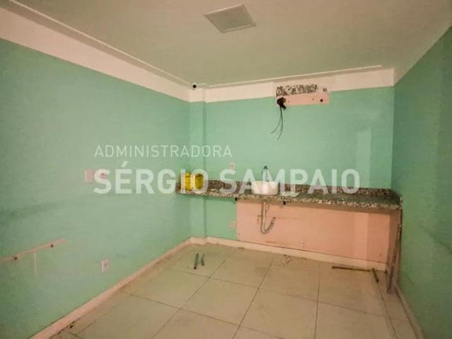 Casa / Sobrado Comercial para Locação em Salvador/BA Pituba 8 Quartos
