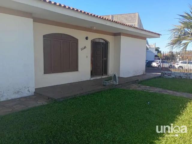 Casa / Sobrado Comercial para Locação em Santa Maria/RS Camobi 6 Quartos